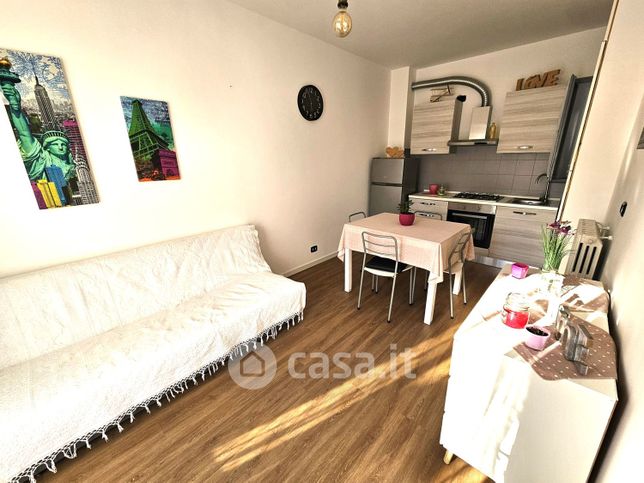 Appartamento in residenziale in Via Mora e Gibin