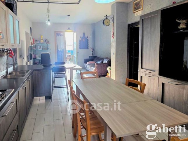 Appartamento in residenziale in Via Eugenio Montale