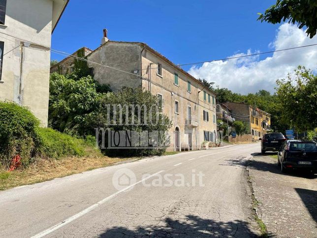 Casa indipendente in residenziale in SP10 3 c