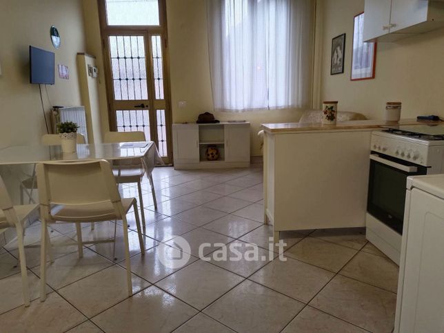 Appartamento in residenziale in Via Defendente Lodi 17