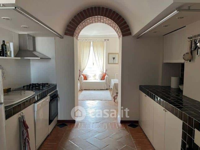 Appartamento in residenziale in Piazza XXV Aprile 9