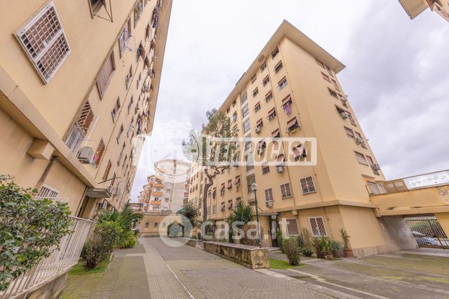 Appartamento in residenziale in Via Calpurnio Pisone 111