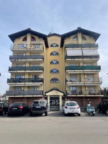 Ufficio in commerciale in Via Rodolfo Mauri 6