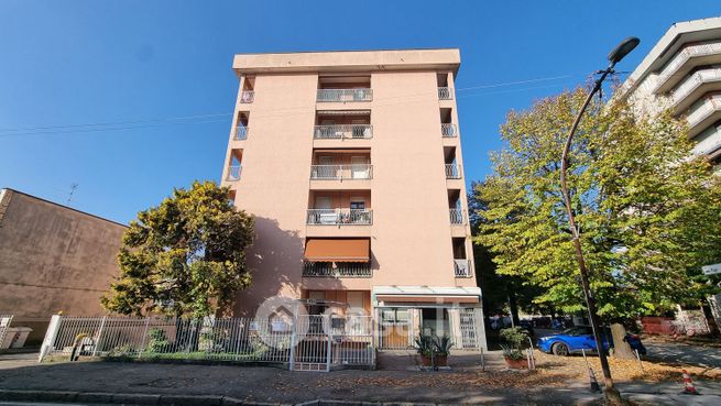 Appartamento in residenziale in Via Montenero 7