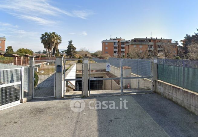 Box/posto auto in residenziale in Via del Fosso dell'Acqua Mariana 132