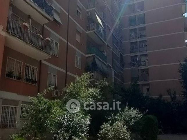 Appartamento in residenziale in Via Costantino 139