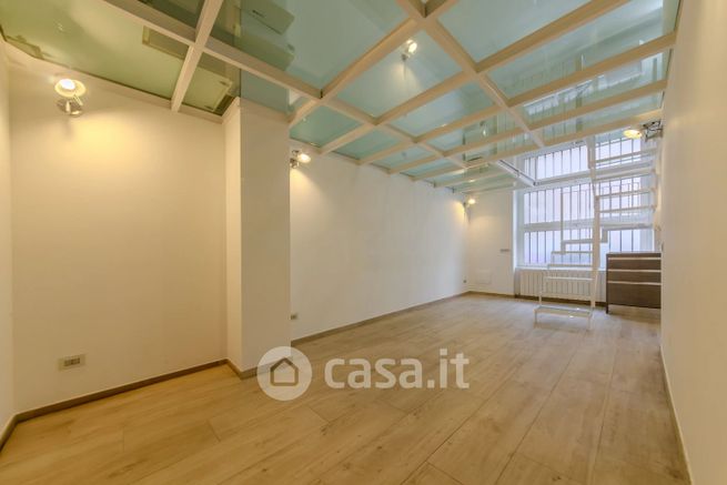 Appartamento in residenziale in Via Monte Nevoso 8