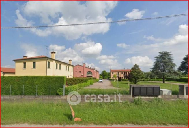 Terreno edificabile in residenziale in Via Cà Donà