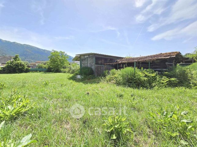 Terreno agricolo in commerciale in