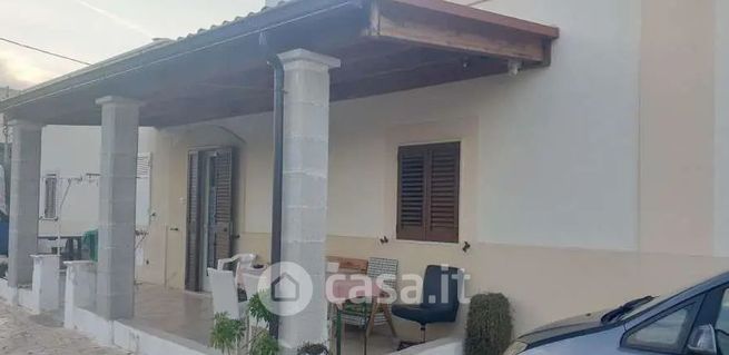 Casa indipendente in residenziale in Strada Comunale Sarzano