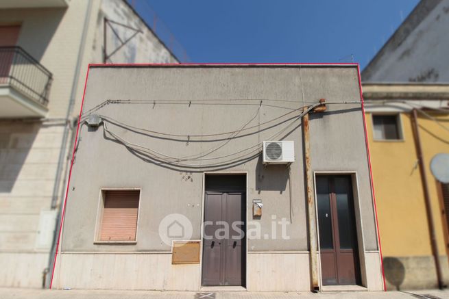 Casa indipendente in residenziale in Via San Lorenzo Martire 3