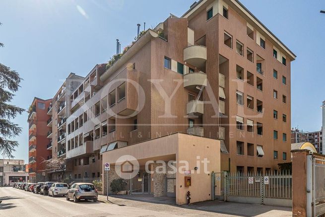 Ufficio in commerciale in Via Francesco Querini 3 A