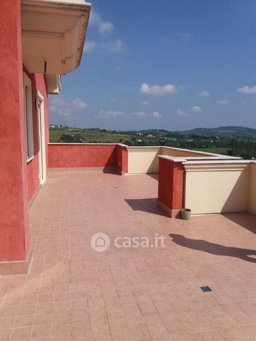 Appartamento in residenziale in Via la Pastora