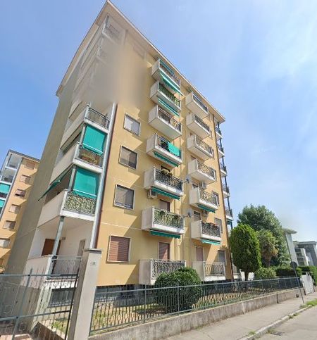 Appartamento in residenziale in Viale Pirandello Ang. Rosolino Pilo