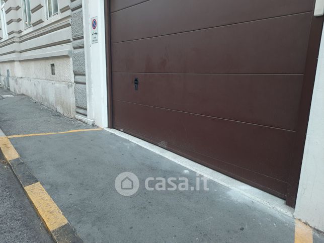 Garage/posto auto in residenziale in Via Domenico Rossetti 45