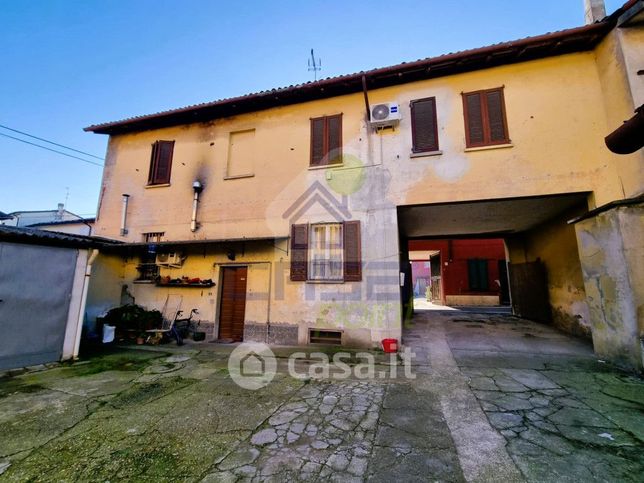 Casa indipendente in residenziale in Via Mazzini