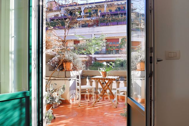 Appartamento in residenziale in Via Mauro Macchi