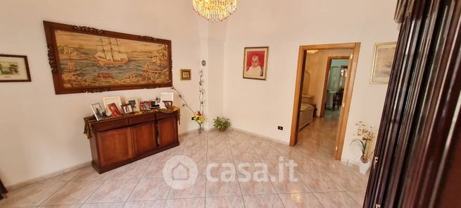 Appartamento in residenziale in Via Monte Grappa 22