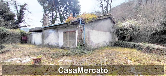 Casa indipendente in residenziale in Via Vecchia di Velletri