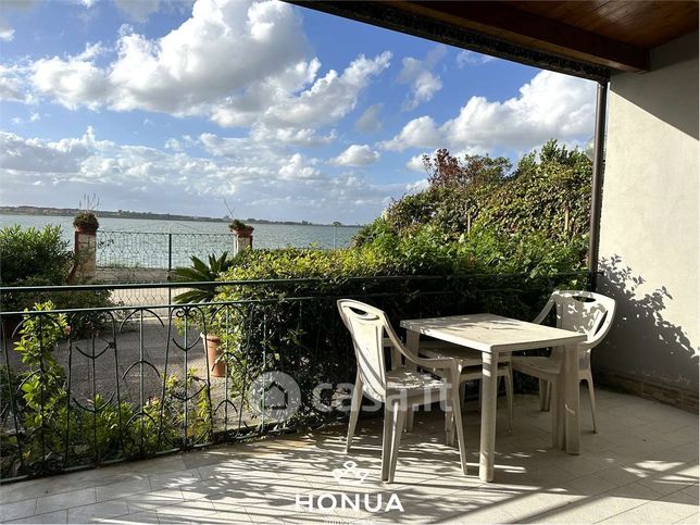 Appartamento in residenziale in Via Lago Patria 247