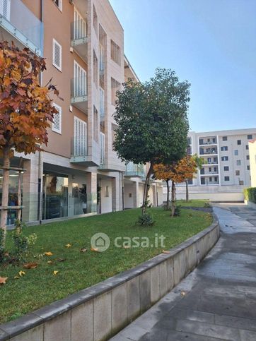 Appartamento in residenziale in Via Carmelo Pezzullo 17