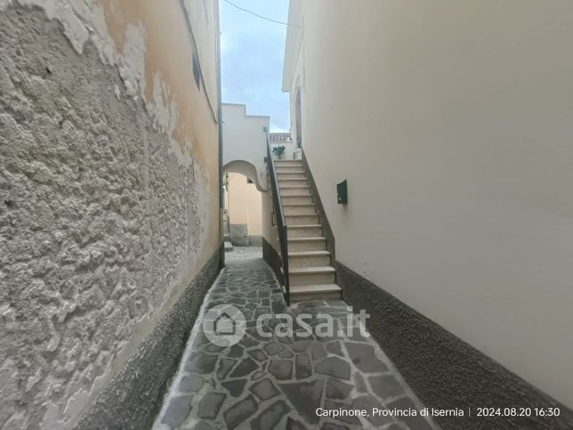 Casa indipendente in residenziale in Vico I Chiaia 1