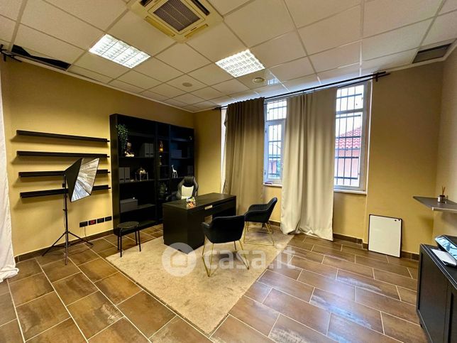 Ufficio in commerciale in Strada Rivalta 71