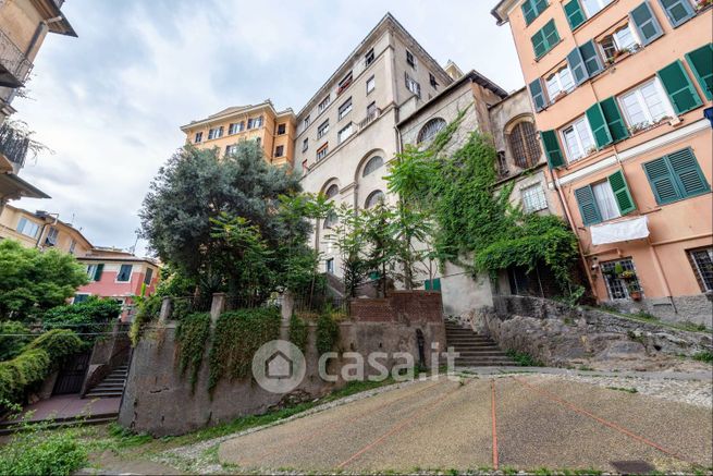 Appartamento in residenziale in Salita San Nicolosio