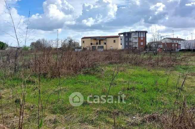 Terreno edificabile in residenziale in Via San Giovanni Lupatoto