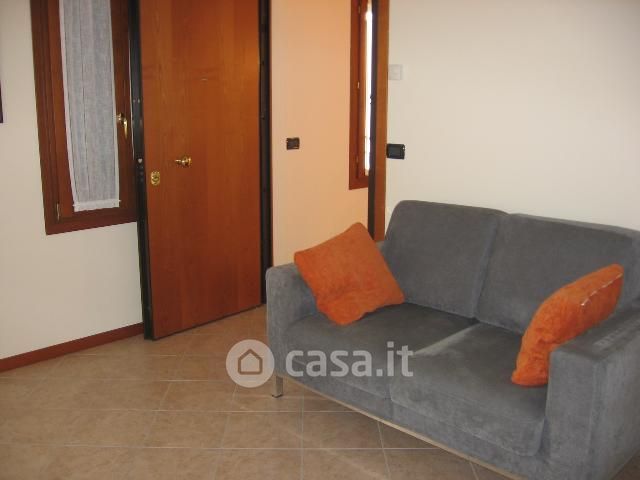 Appartamento in residenziale in Via Gagliardi