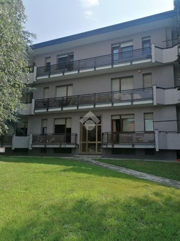 Appartamento in residenziale in Via Circonvallazione 18