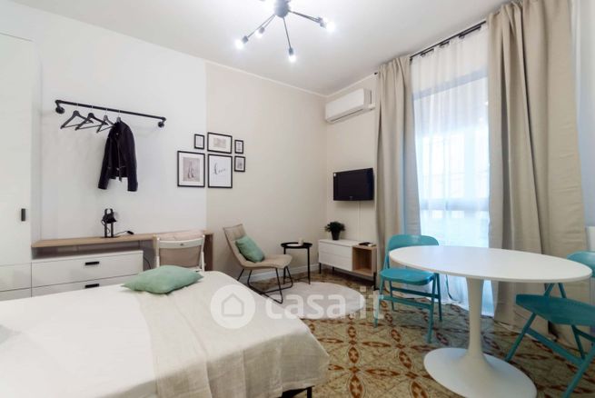 Appartamento in residenziale in Via Jean Jaures 7 b