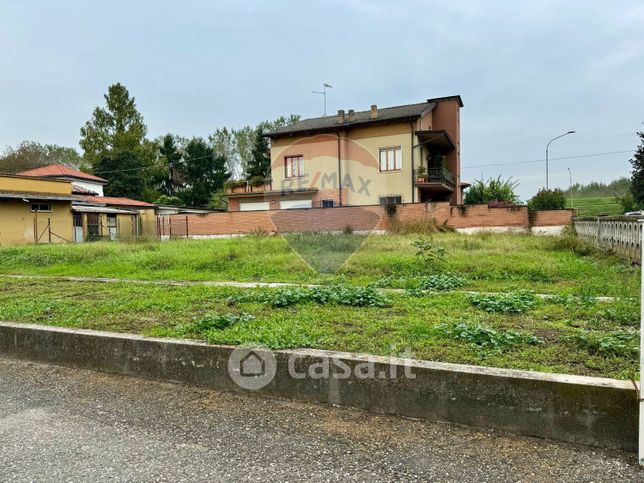 Terreno edificabile in residenziale in Via Guglielmo Marconi 12