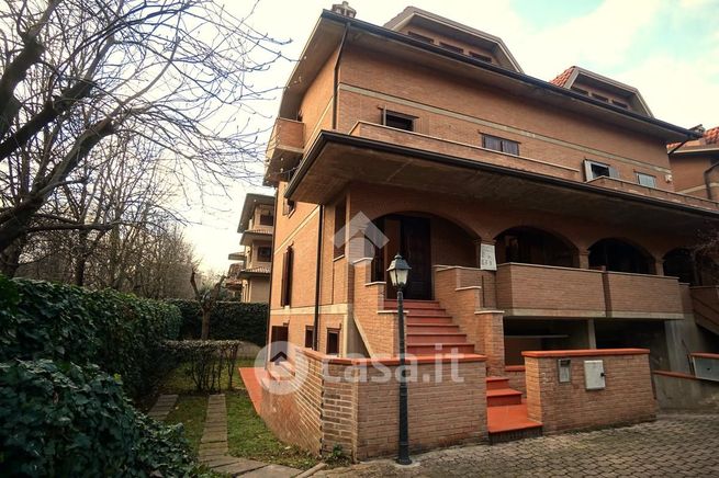 Villetta a schiera in residenziale in Via G. Amendola 24