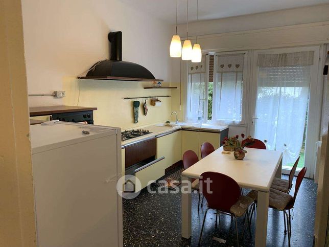 Appartamento in residenziale in Via Miranese 293