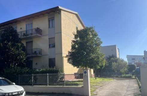 Appartamento in residenziale in Via di Casellina