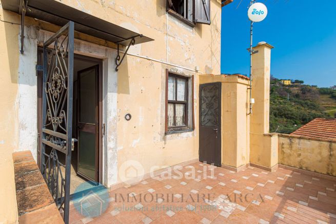 Appartamento in residenziale in Via alla Costa