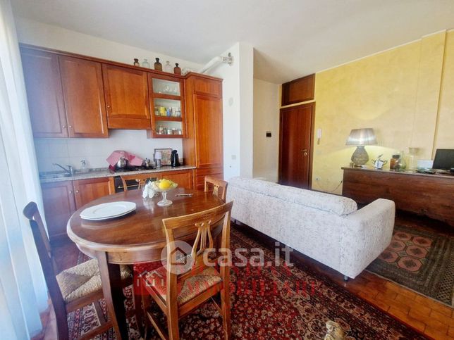 Appartamento in residenziale in Viale San Lazzaro 69