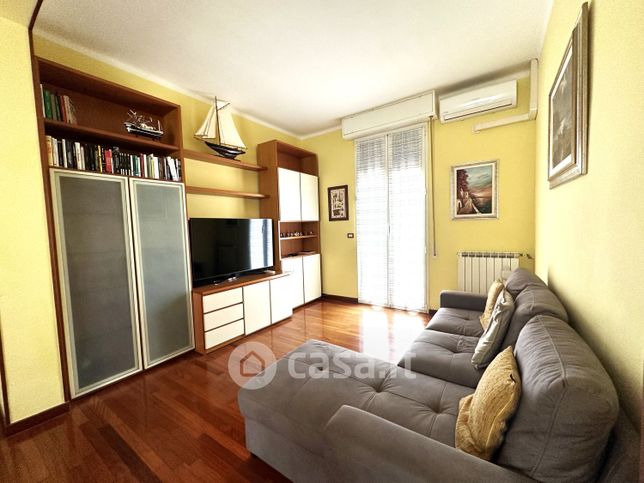 Appartamento in residenziale in Viale Teano