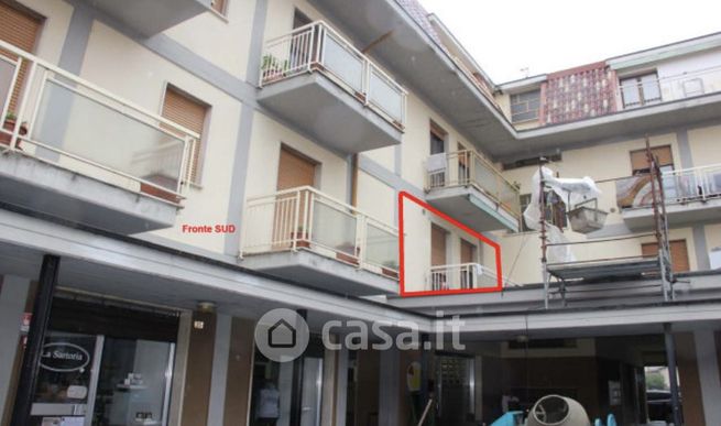 Appartamento in residenziale in Via Alessandro Manzoni 10