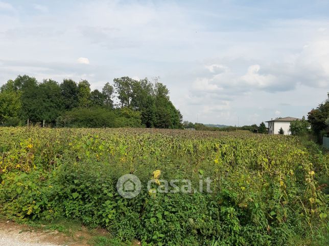 Terreno edificabile in residenziale in 