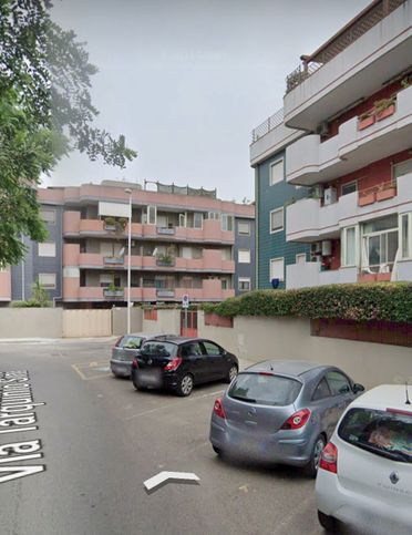 Appartamento in residenziale in Via Tarquinio Sini 5