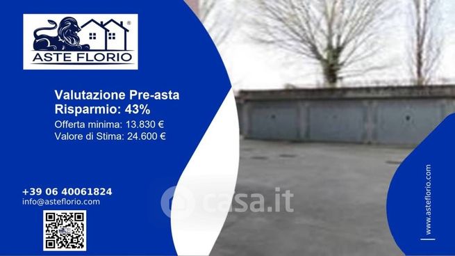 Box/posto auto in residenziale in Via Torino