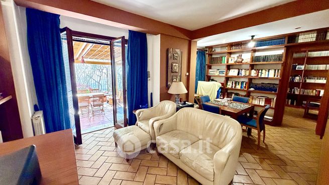 Appartamento in residenziale in Via Gregorio Antonelli