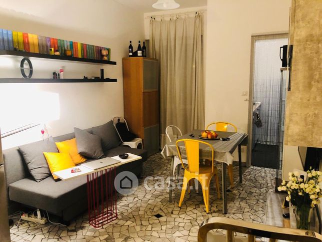 Appartamento in residenziale in Via Teodosio 44