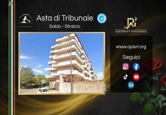 Appartamento in residenziale in Viale Laboccetta 64