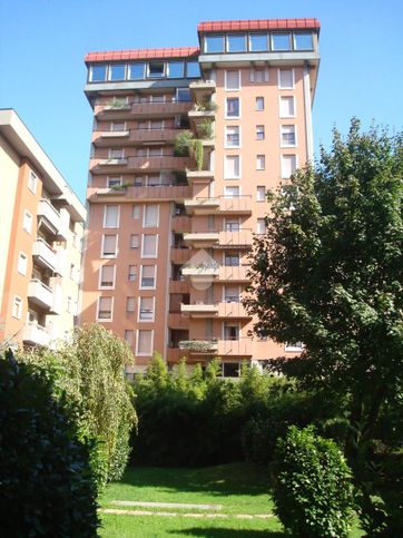 Appartamento in residenziale in Via Cipro 30