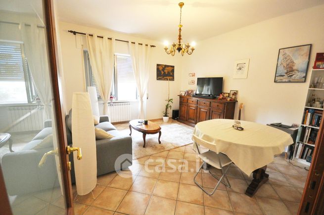 Appartamento in residenziale in Viale Nazario Sauro