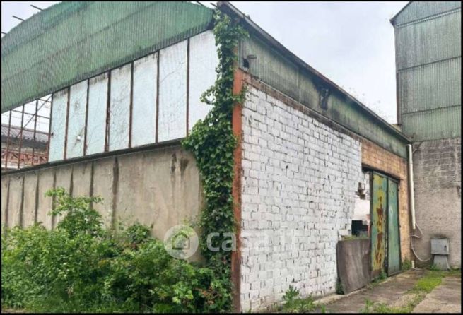 Capannone in commerciale in Contrada Croce San Michele