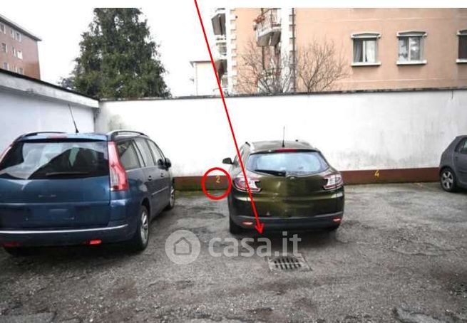 Box/posto auto in residenziale in Viale Palmiro Togliatti